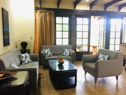 Villa Colibri At Beachfront Gated Community