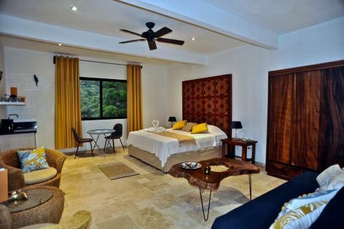 Hostal Blue Jungle Lodge