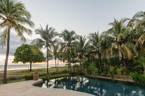 Villa Carmela By The Sea