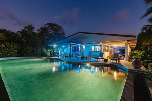 Villa Carmela By The Sea