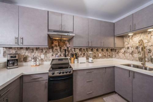 Apartamento Punta Plata 502 - Gorgeous! Ocean View Remodeled Condo