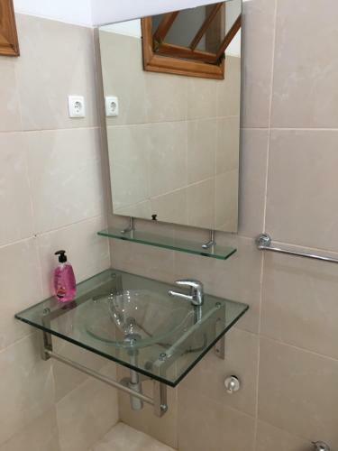 Hostal Salav Guesthouse