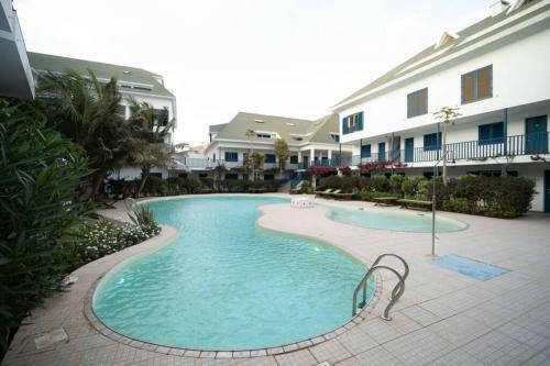 Beautiful Sea View Apartment, Terrace, Pool, Wifi, Aircon
