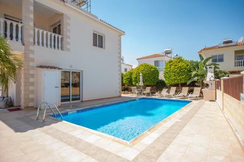 Ayia Thekla Seaside Villa