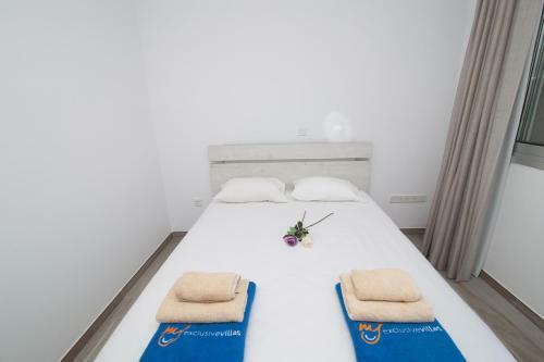 Villa Lynn Boutique Beachfront
