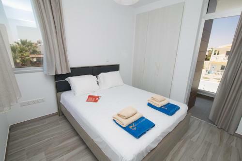 Villa Lynn Boutique Beachfront