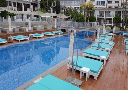 Apartamento Ayia Napa Luxury Suites