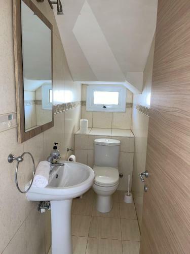 Villa Nissi Golden Beach