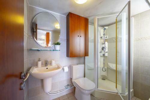 Meneou Beachfront Villa 3