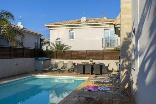 Villa Blue Water Bay