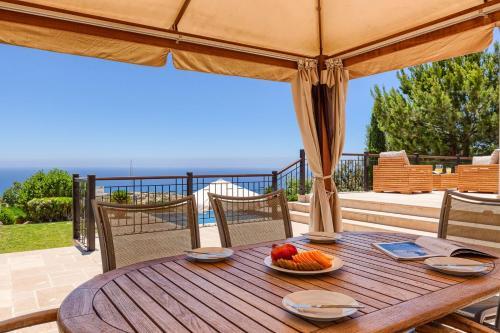 Villa In Kouklia Sleeps 6 Includes Swimming Pool Air Con And Wifi 6