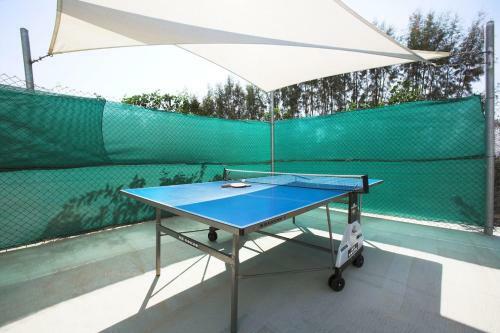 Kissonerga Villa Sleeps 12 With Pool And Wifi