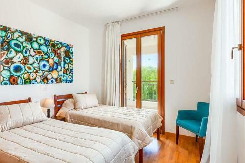 Villa In Kouklia Sleeps 6 Includes Swimming Pool Air Con And Wifi 3 1