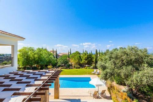 Villa In Kouklia Sleeps 6 Includes Swimming Pool Air Con And Wifi 3 1