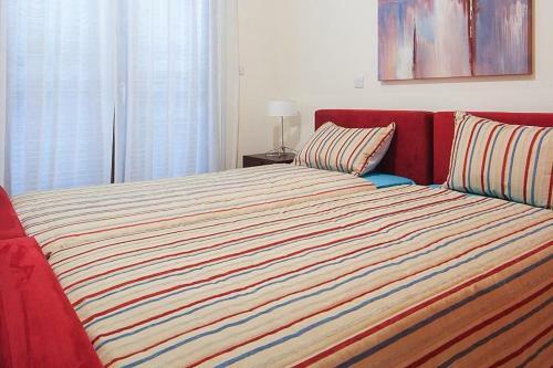 Villa In Kouklia Sleeps 6 Includes Swimming Pool Air Con And Wifi 1 6