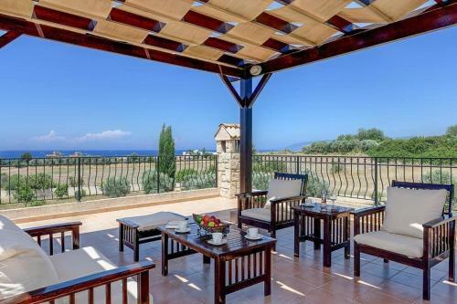 Villa In Latchi Sleeps 6 Includes Swimming Pool Air Con And Wifi 5