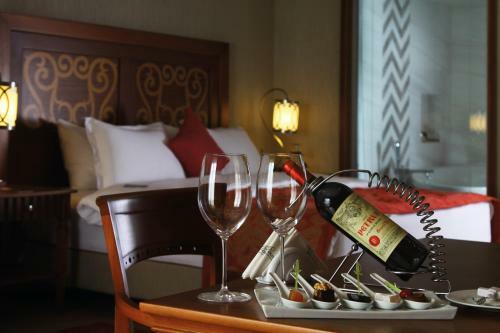 The Arkin Colony Hotel