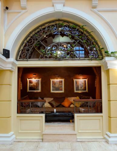 The Arkin Colony Hotel