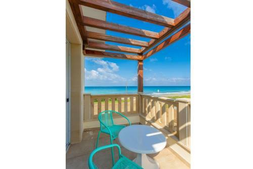 Villa Blue Diamond
