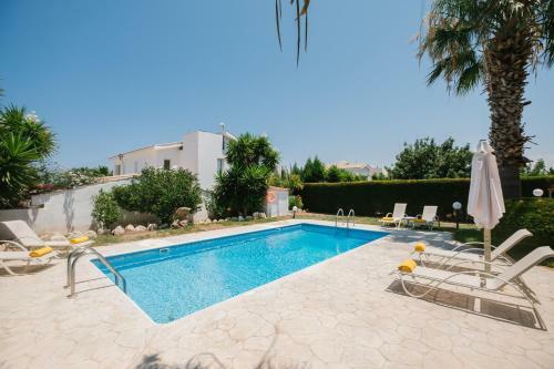 Cleopatra 3 Bedroom Villa