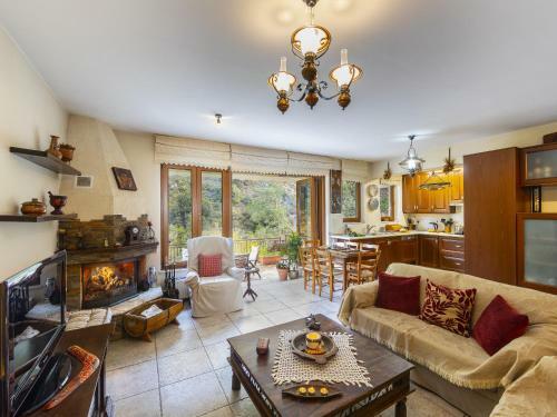 Villa Troodos Riverside Cottage