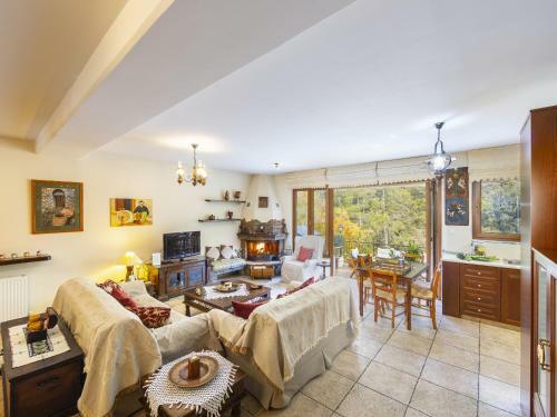 Villa Troodos Riverside Cottage