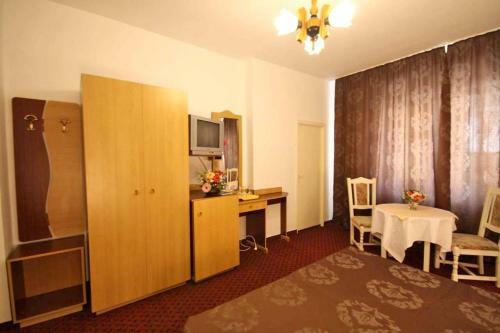 Hotel Dynes