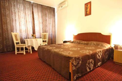 Hotel Dynes