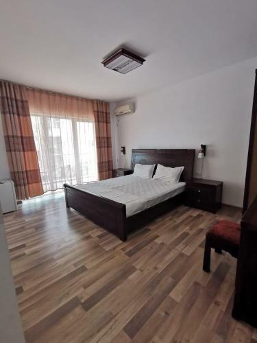Hotel Kamyr House