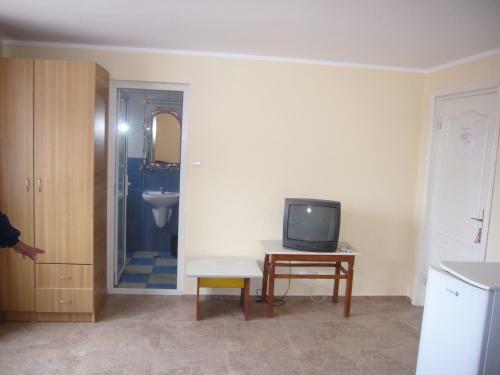 Hostal Vila Senator 1