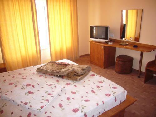 Hostal Vila Senator 1
