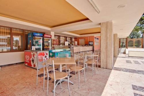 Hotel Complex Bran-brad-bega