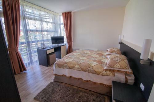 Hotel Pensiunea Aristocratis