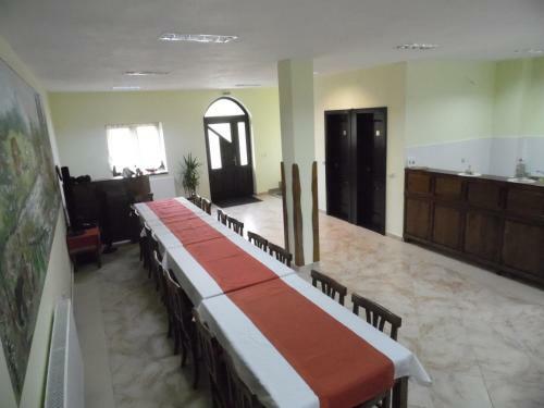 Hostal Pensiunea Nely