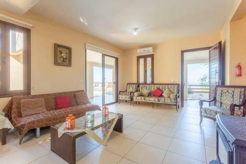 Villa Kinousa 1