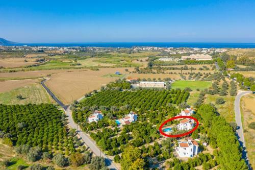 Villa Charoula Tria
