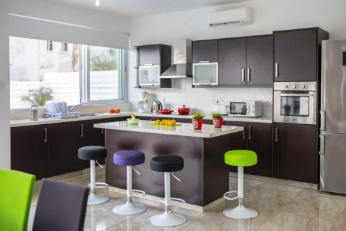 Villa Crystal Blue 15