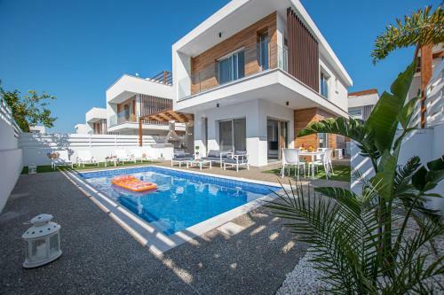Protaras Vanilla No 5 Luxury Villa