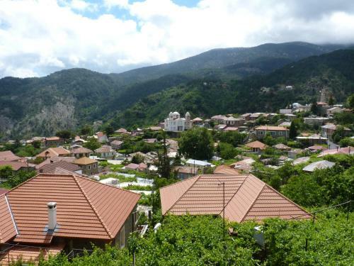 Mountain Rose Garden Hotel & Restaurant