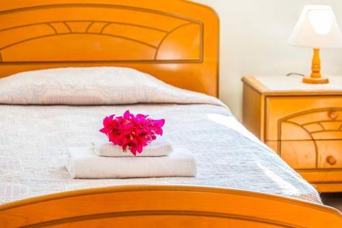 Pegeia Villa Sleeps 6 With Pool Air Con And Wifi
