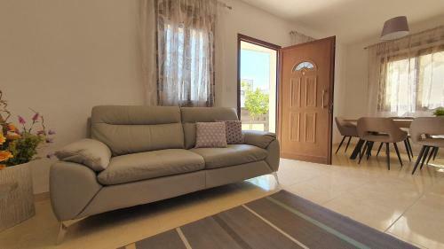 Dafni Villa 8