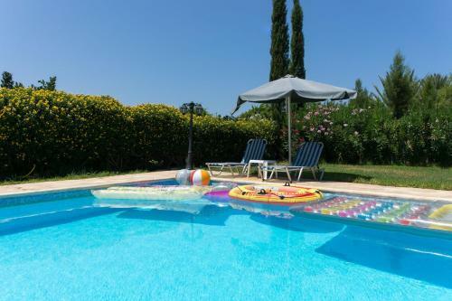Villa Tsikkos Tria