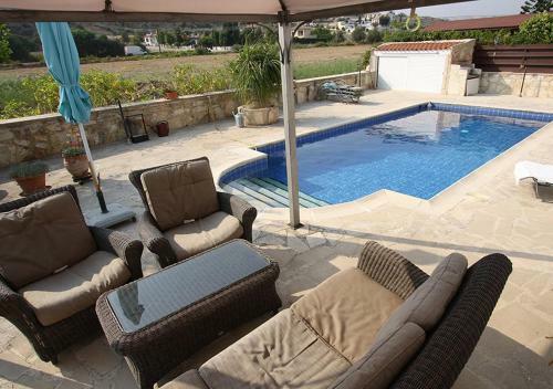 Villa Pissouri Bay Bungalow