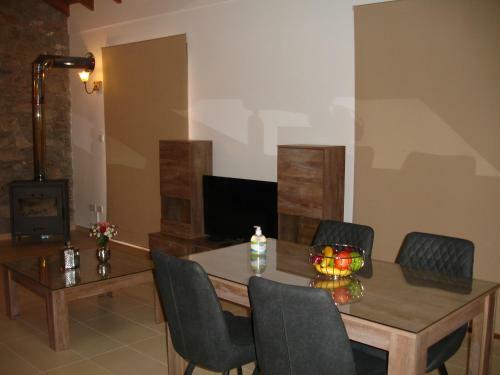 Love Holiday Suite 1