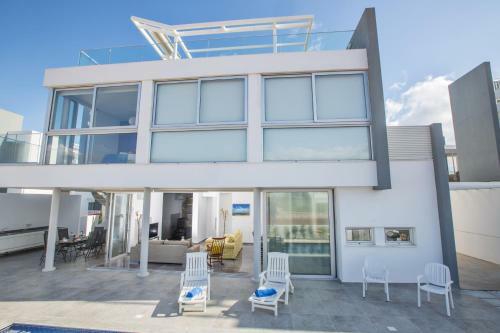 Blue Pearl Villas