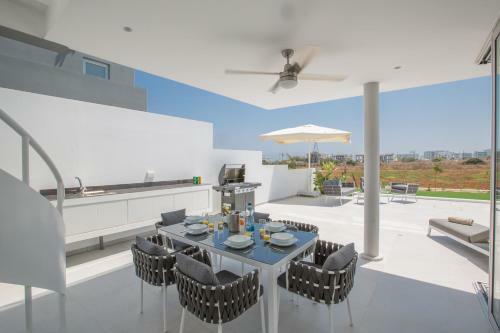 Blue Pearl Villas
