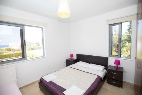 Villa Sunflower - 2 Bed Villa Protaras