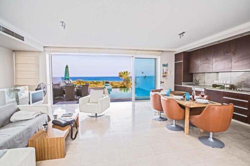 Protaras Villa Sleeps 10 With Pool And Air Con