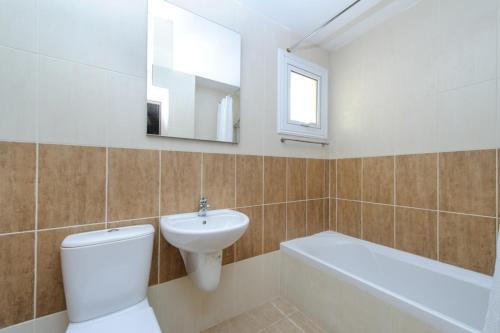 Three Bedrooms Villa 1258