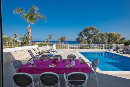 Four Bedrooms Villa 1268